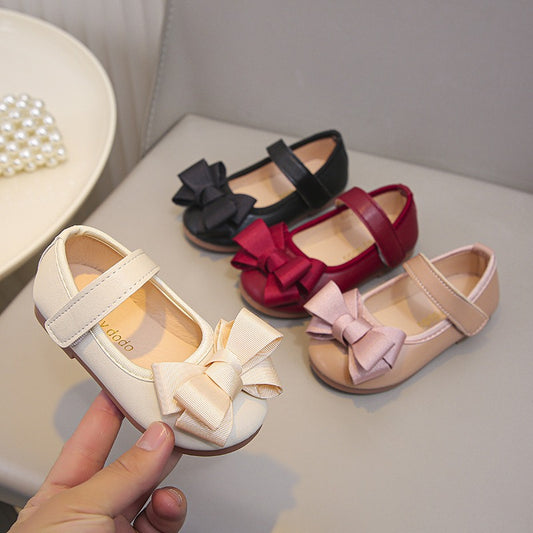 Doll shoe
