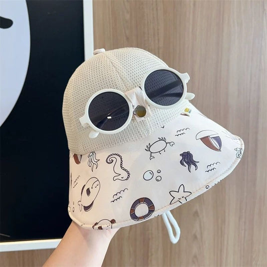 Bucket hat with sunglasses