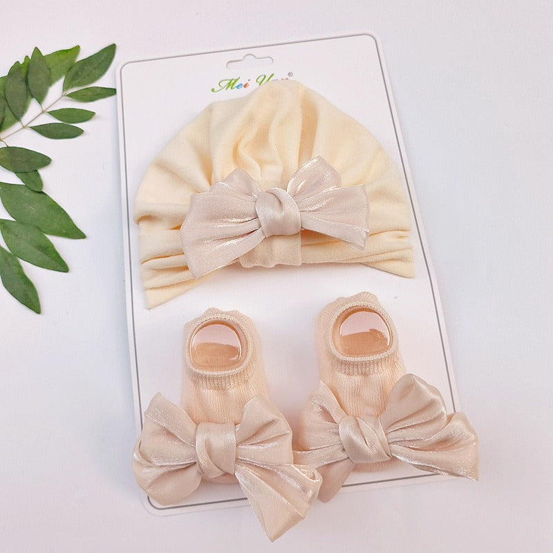 Turban that comes with socks