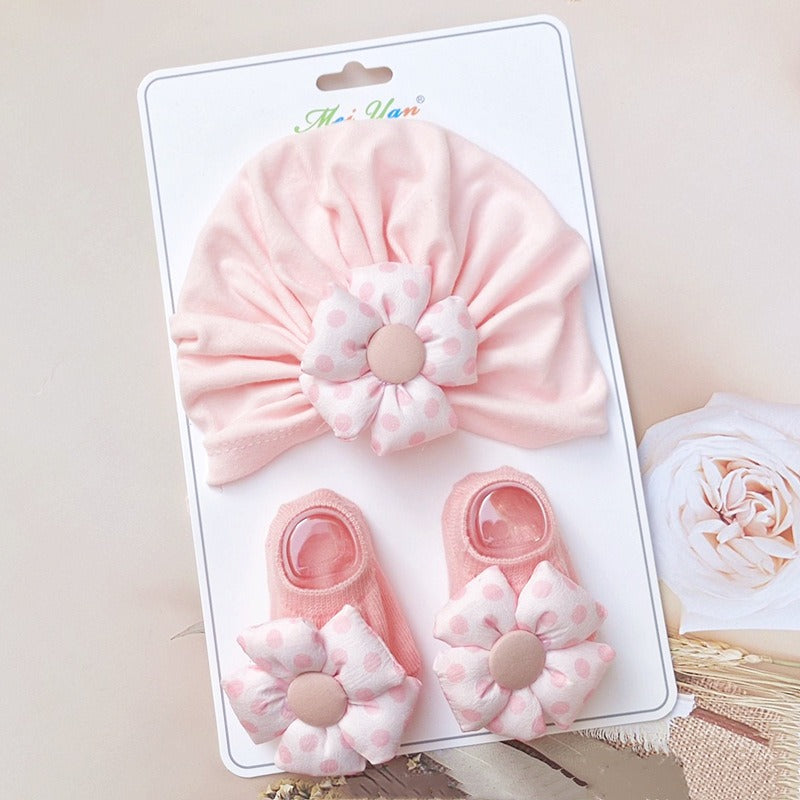 Turban that comes with socks